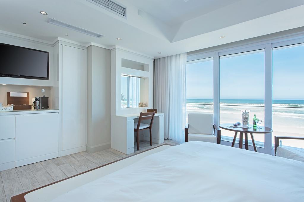 On The Beach Wilderness Exterior photo